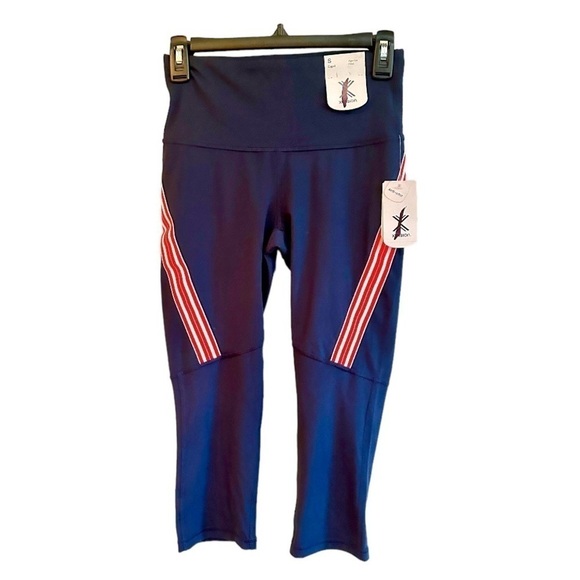 XERSION, NWT, WOMENS, HIGH-RISE, FITTED CAPRI WITH MEDIUM COMPRESSION. SIZE S - Picture 1 of 9